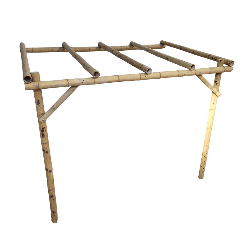 Pérgola adosada de bambú