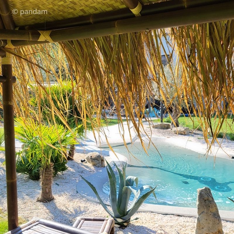 Tiki Bar de bambú cabaña negra + 4 sillas - Envío GRATIS